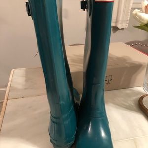 Hunter rain boots used one season